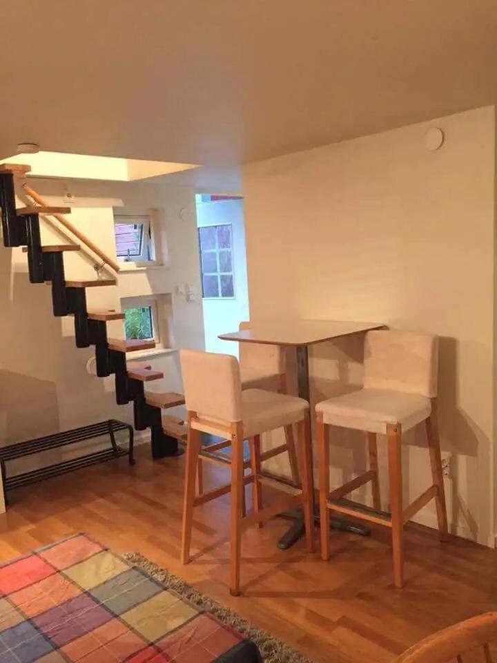 Lilla Gaeststugan Hébergement de vacances Uppsala